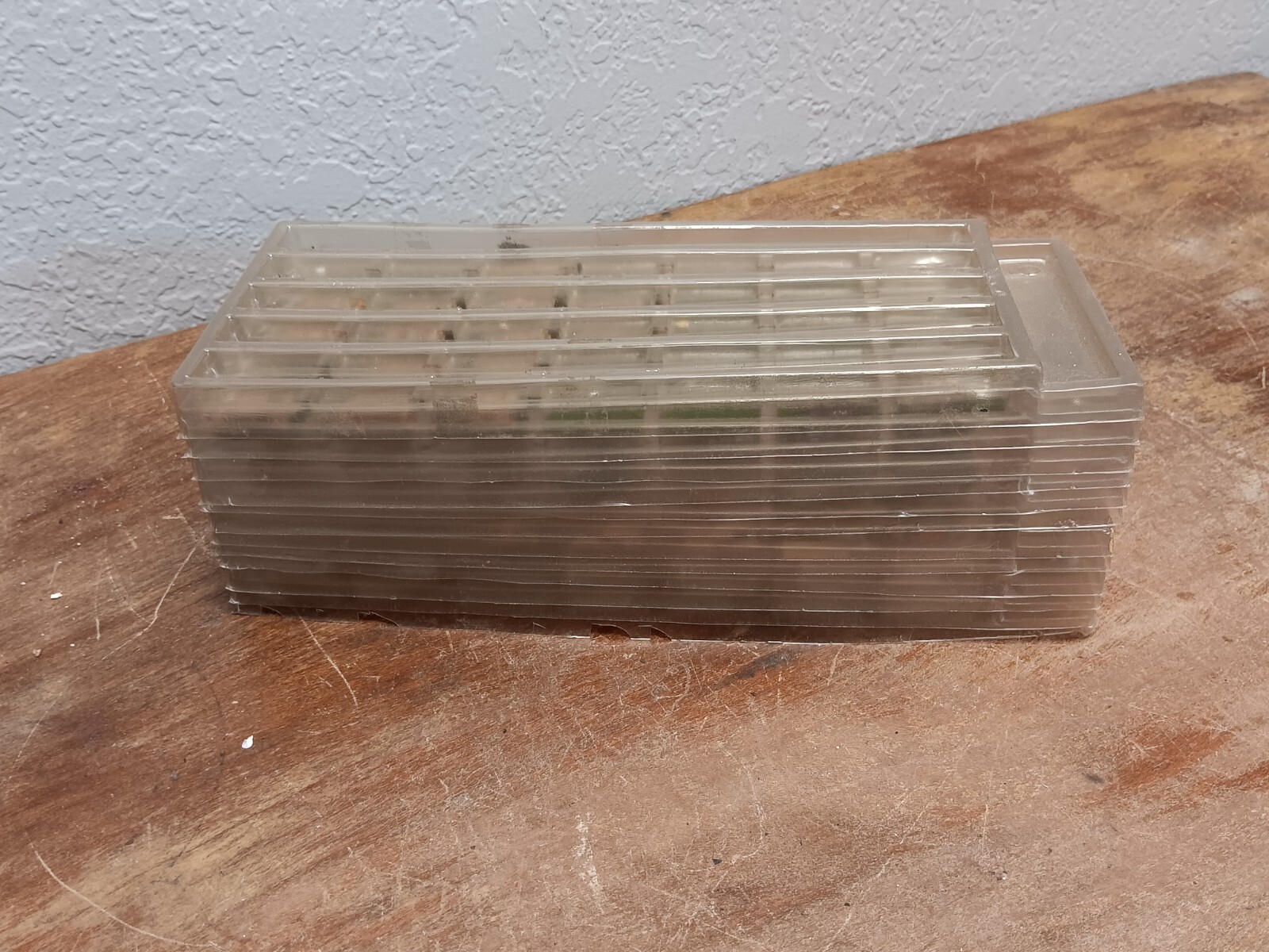 Large Lot Of Tiny Die-Cast Hand Painted Tanks/APC's/Howitzers & More SEE PICS