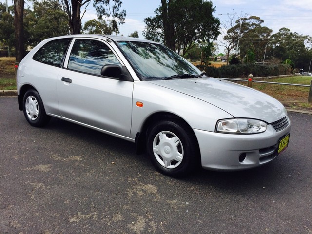 Mitsubishi mirage 2002