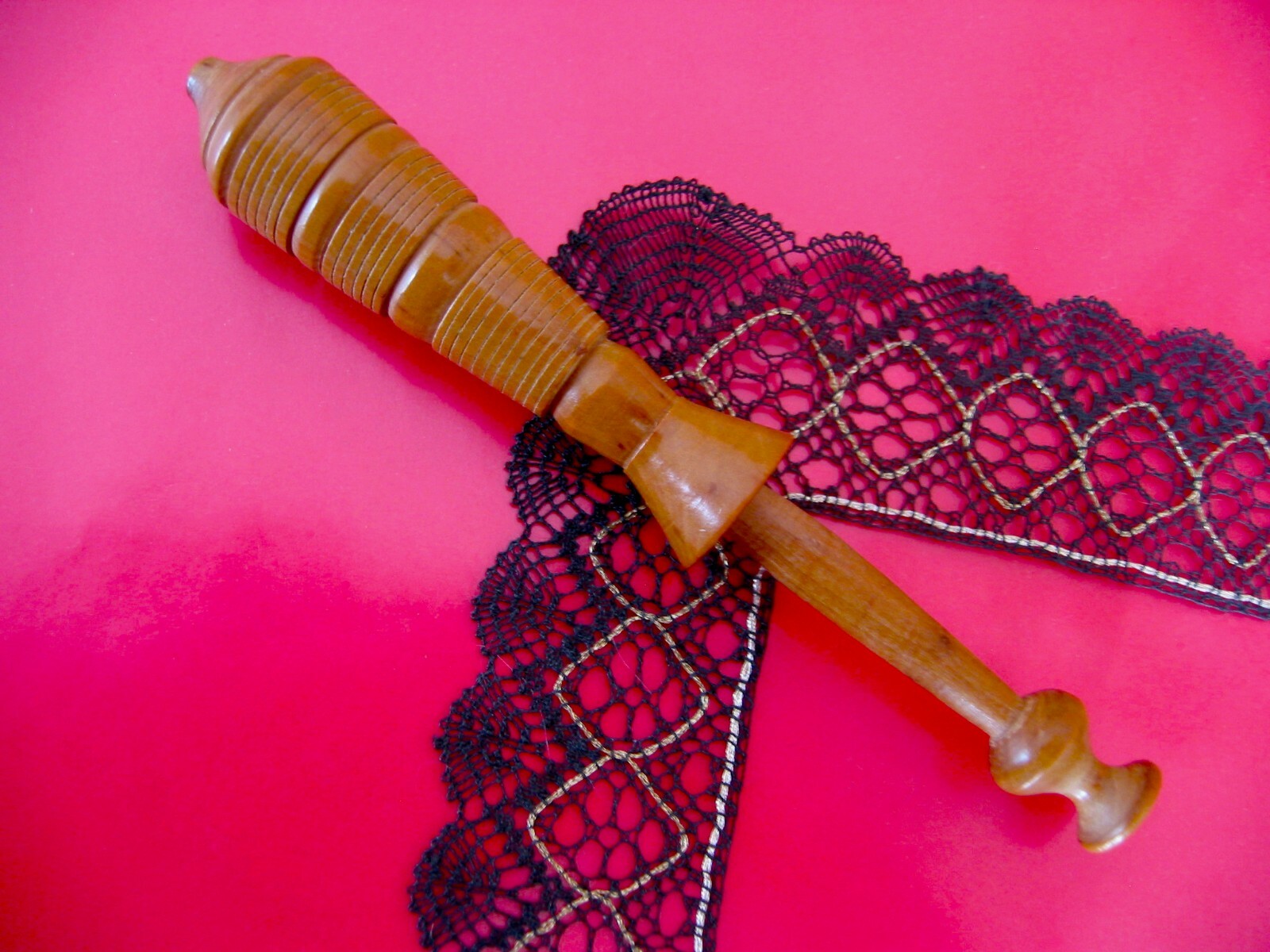 Antique French Lace Bobbins from Bayeux France,antiguo Bolillos,fuseau antique