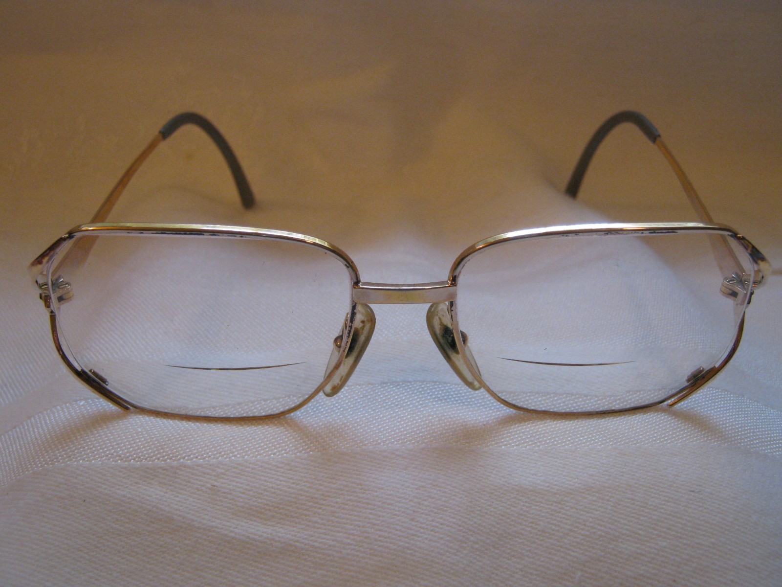 CHRISTIAN DIOR Vintage Women's Square Eyeglasses Gold Metal/Gray Frames Germany