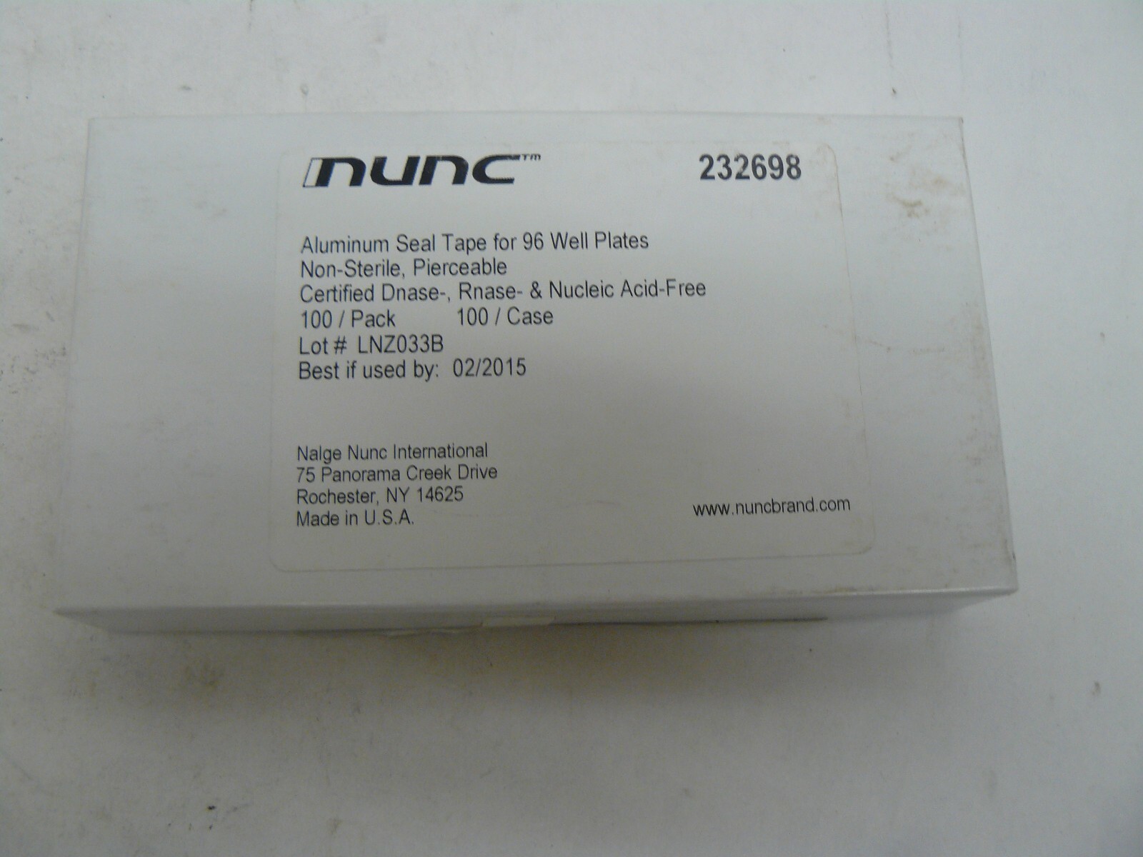 Nunc 232698 aluminum seal tape for 96 well plates 83 pack