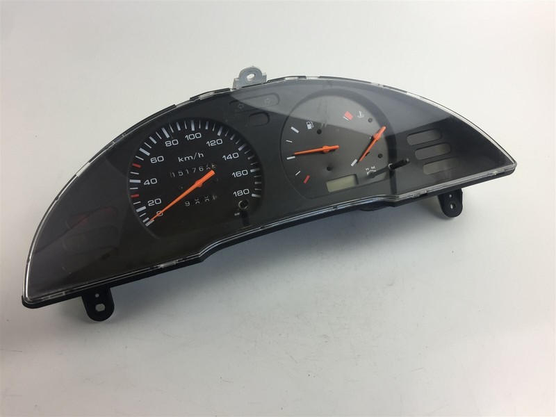 X1203 Nissan Compteur De Vitesse Instrument 24810-7c011