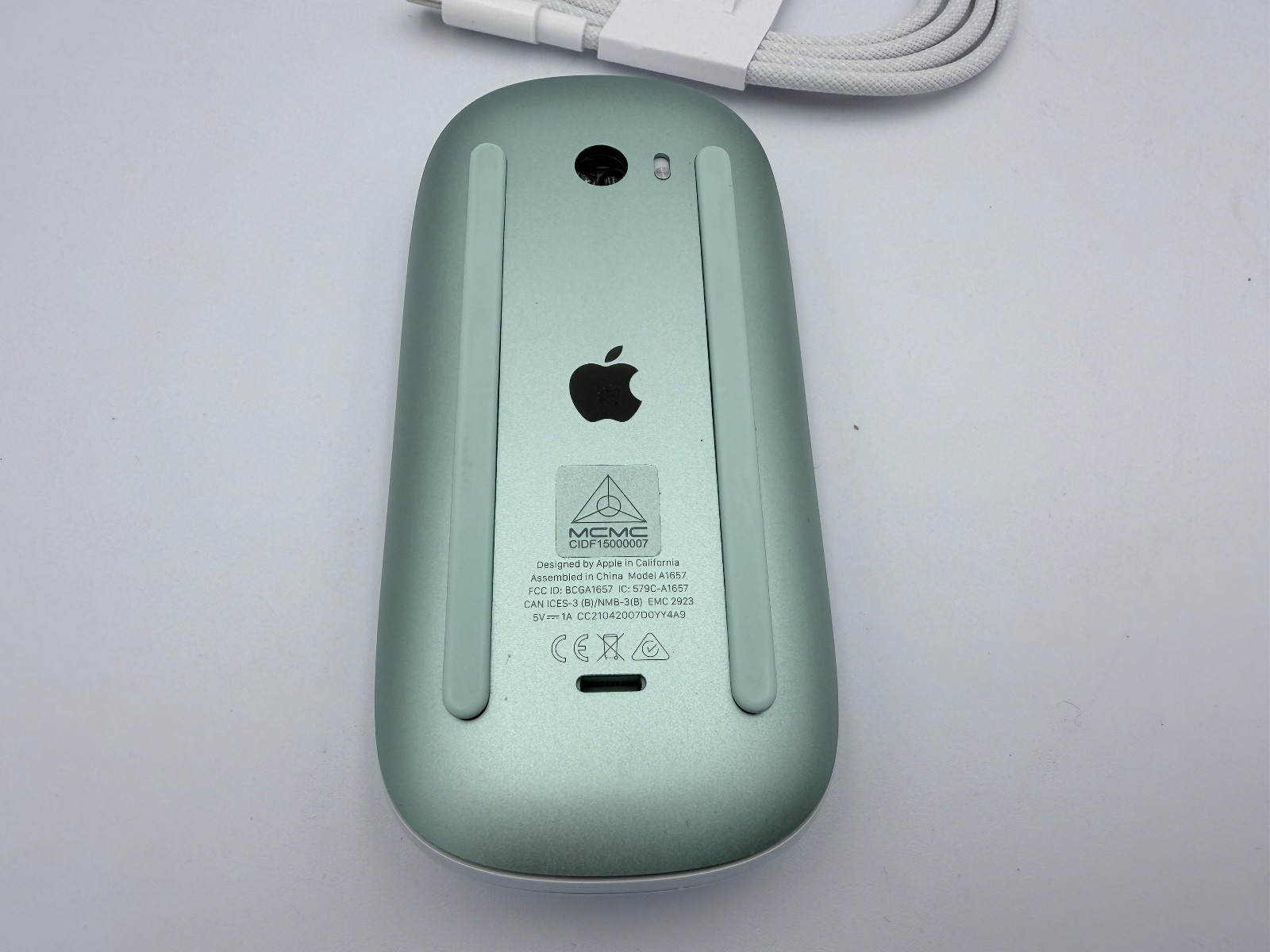PC周辺機器 Apple純正 Magic Mouse ホワイト(タイプcモデル)