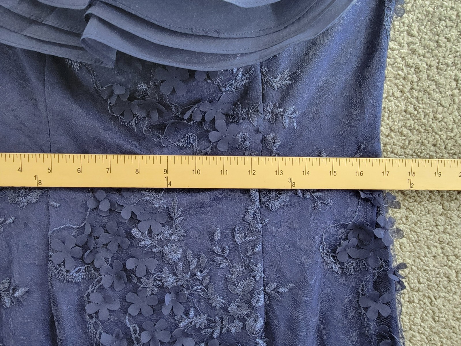 Adrianna Papell Ruffled Embroidered Mermaid Gown Women's 14 Navy 3D Floral Zip - Picture 6 of 17
