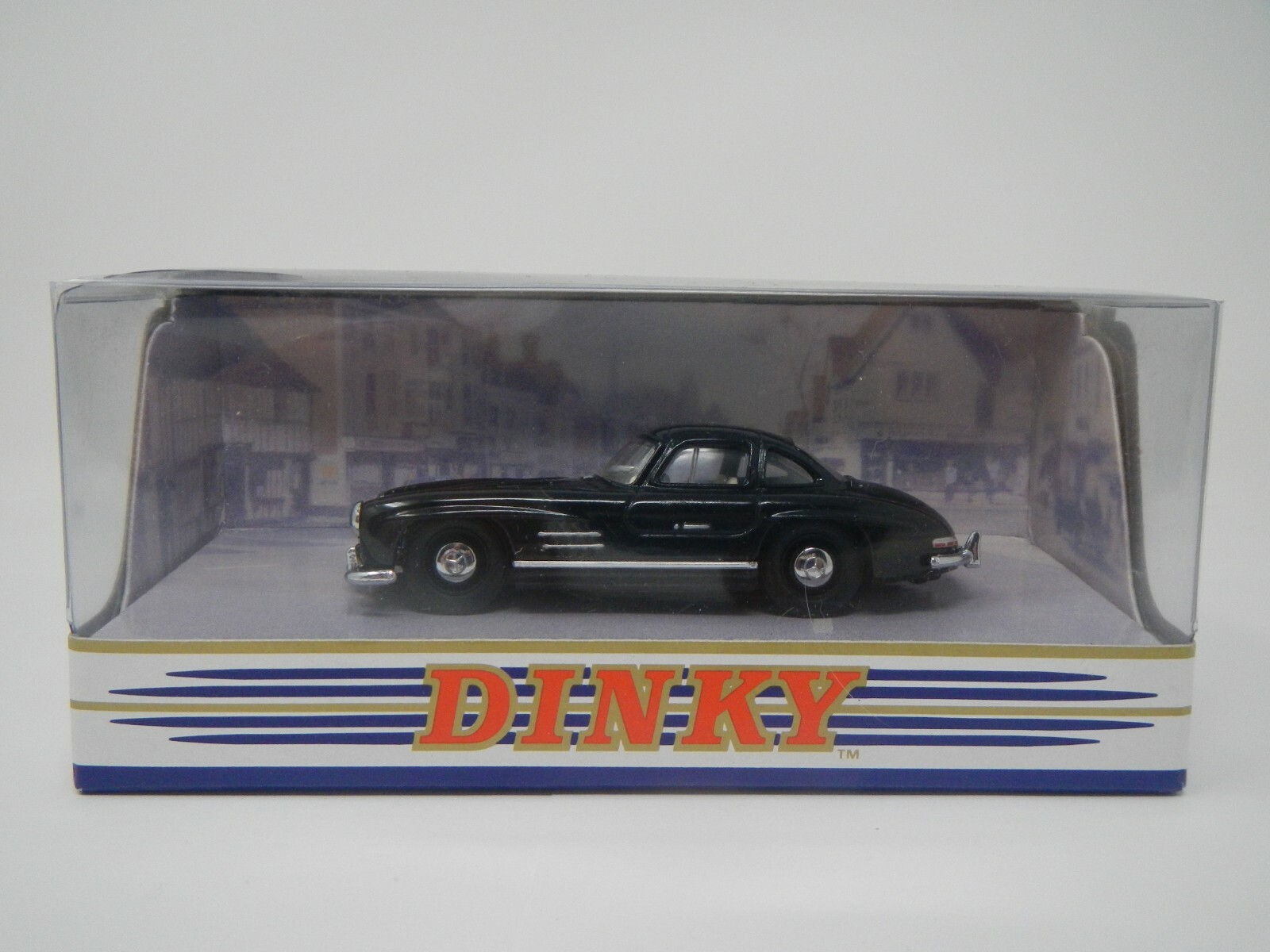 Mercedes 300 SL Gullwing ミニカー Mercedes 300 SL Red 1:24 Scale Car Gullwing | eBay