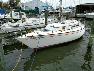 Carter 30 Classic Racing Sailboat