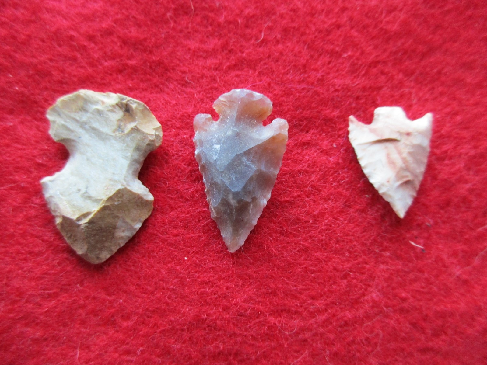 NICE GROUP OF 10 ARROWHEADS, VARIETY OF TYPES & SIZES,   #WHA-0115
