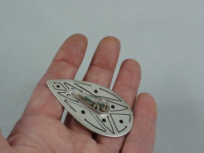 Vintage Signed Danny`s Sterling Silver Abalone Carved Mask Face Pin Brooch Mexic