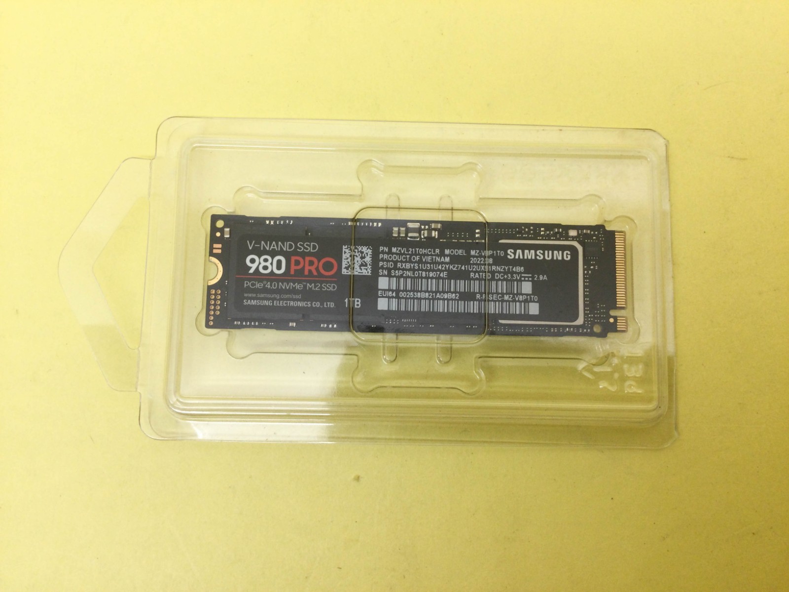 0 Samsung SSD 1TB M.2 NVMe PRO 4.0 MZ-V8P1T0 PCIe Pro Solid - New