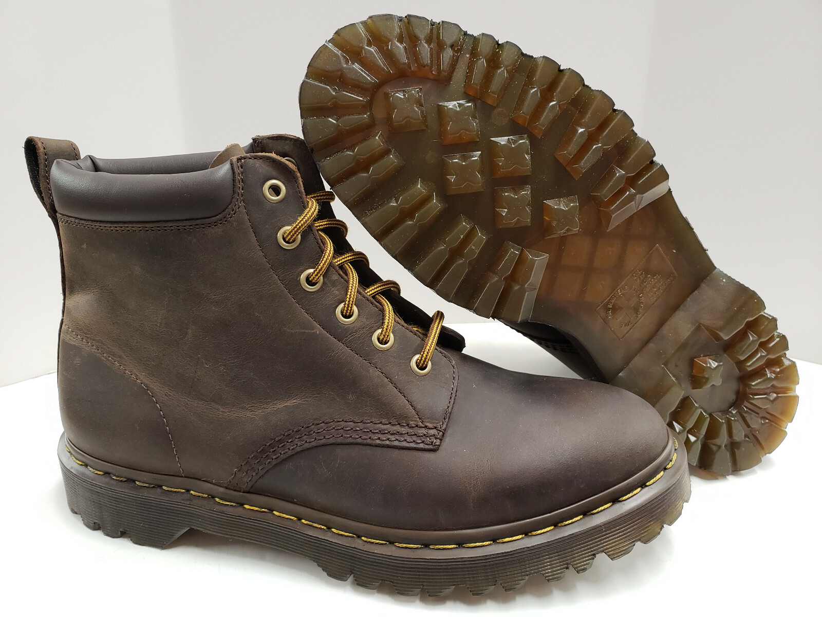 dr martens ben 939