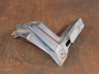 00-05 VW mk4 OEM Driver Front Fender Bracket Volkswagen Golf GTI Jetta