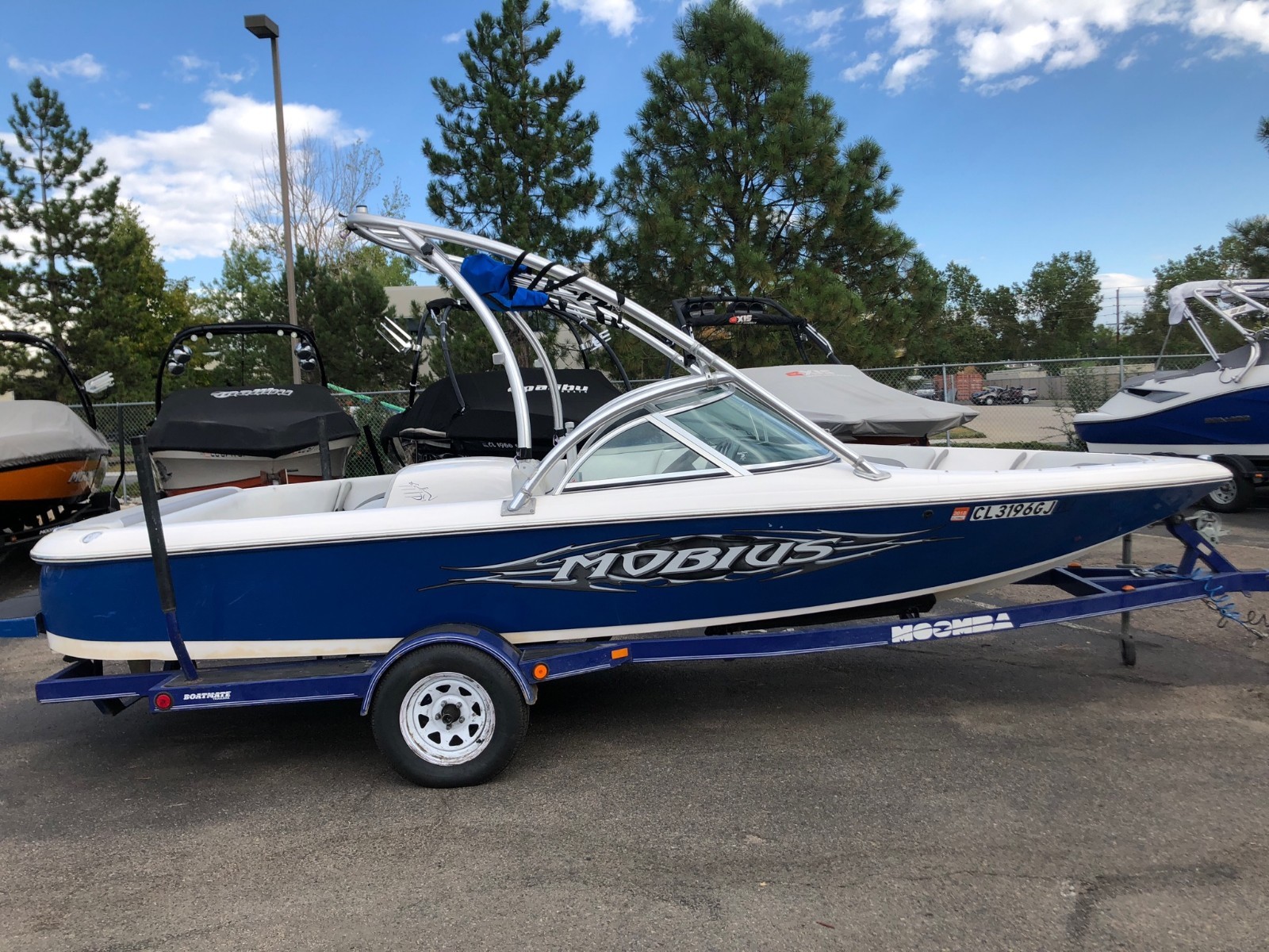 2002 Moomba Mobius direct drive 310 indmar Assault engine 21 feet long