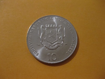 2000 Somalia coin  Chinese Zodiac Calender Animal  year of the RABBIT  ebayship