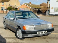 MERCEDES-BENZ 190 190D 2.5 4dr Auto