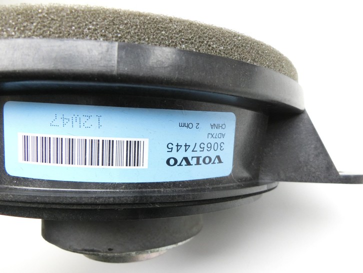 Volvo V40 525 12-16 Lautsprecher Links Hinten Volvo V40 525 12-16 01.01.2013 30657445 gebraucht Vorschau 4