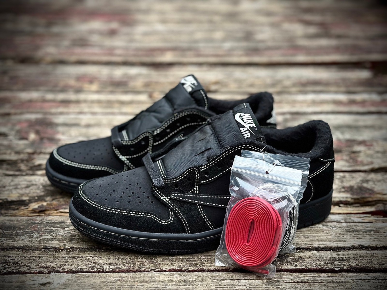 シューズ TravisScott Men's Sneakers PHANTOM BLACK Air Jordan 1 Low x Travis Scott 'Black Phantom' (DM7866-001