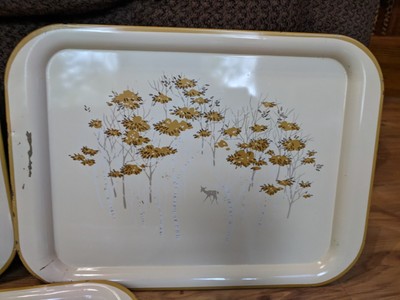 Set Of  3 Vintage Gold/White Deer Metal TV Lap Trays
