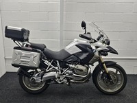 BMW R1200GS ** FULL LUGGAGE - ENGINE BARS - 12 MONTHS MOT **