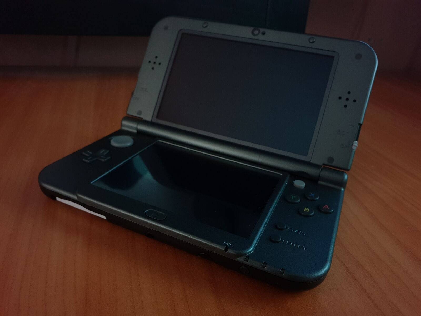 USED Japanese New Nintendo 3DS XL LL METALLIC BLACK only USED Japanese New Nintendo 3DS XL LL METALLIC BLACK only