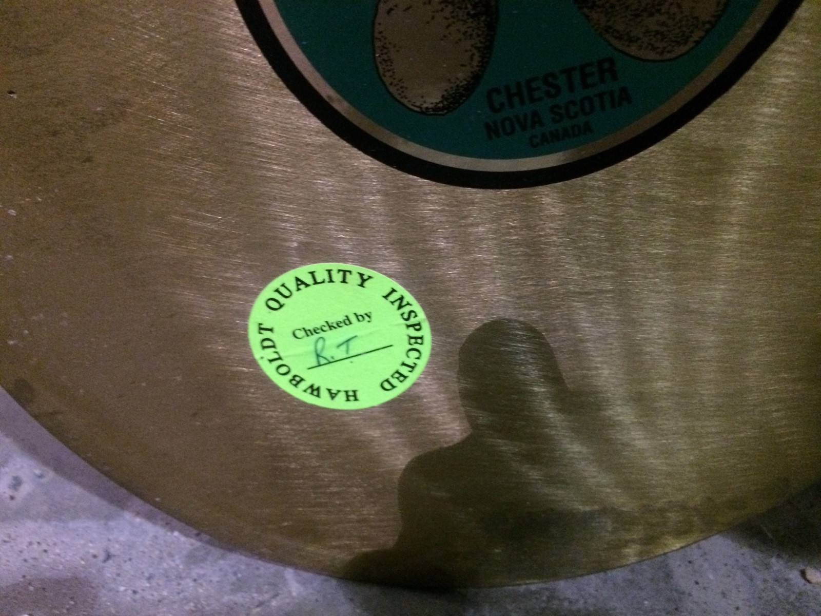 Very nice 30'' diameter, left hand, 3 blade, 27 deg. bronze marine propeller