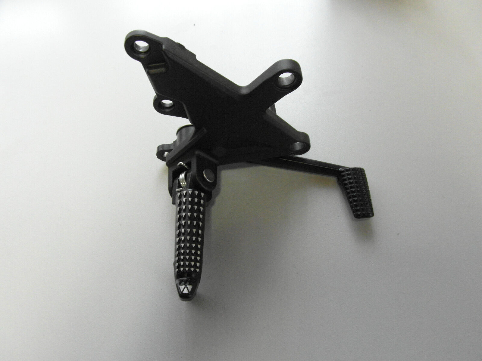 Footrest plate brake lever right 35063-1331 Kawasaki ZX10R 17-20 ZX10RR 17-19 Footrest plate brake lever right 35063-1331 Kawasaki ZX10R 17-20 ZX10RR 17-19