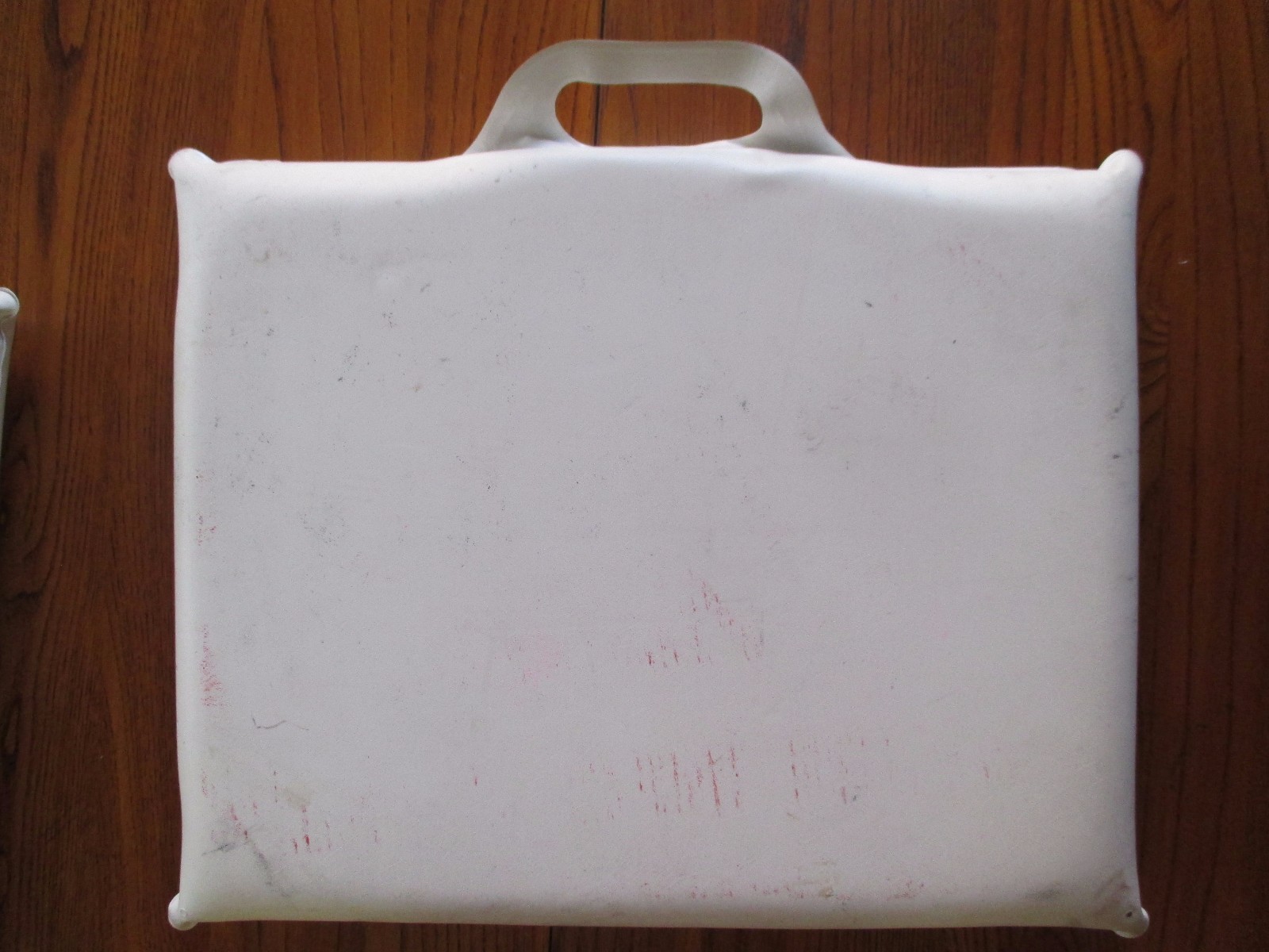 NSYNC Justin Timberlake No Strings Attached Concert Tour Summer 2000 2 Cushions