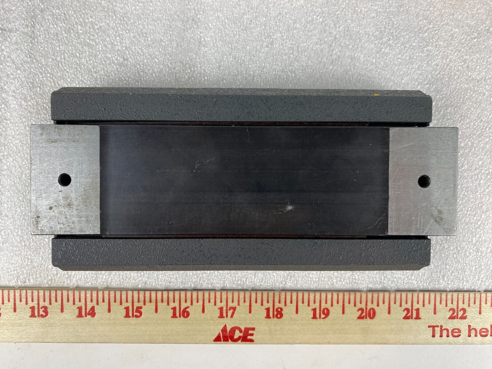 BALL-SLIDE AUTOMATION GAGES 3" X 7" LINEAR MANUAL MOTION STAGE