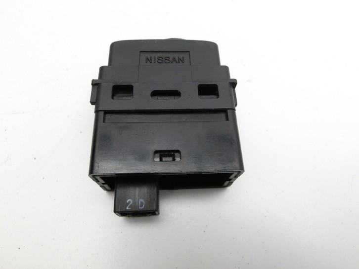 Nissan NV200 09-21 LWR Schalter Leuchtweitenregler Höhenverstellung Nissan NV200 09-21 01.08.2010 gebraucht Vorschau 3