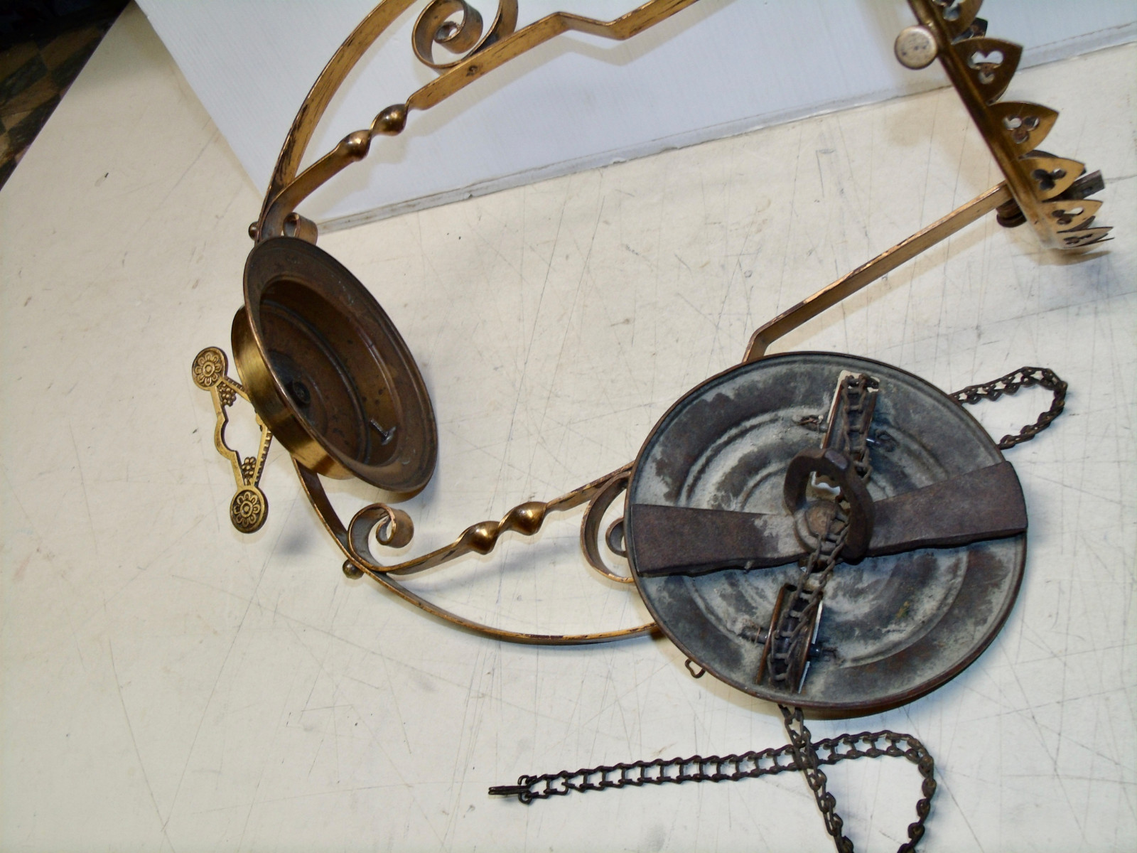 ANTIQUE BRASS KEROSENE LIBRARY CEILING LIGHT PARTS VICTORIAN AESTHETIC