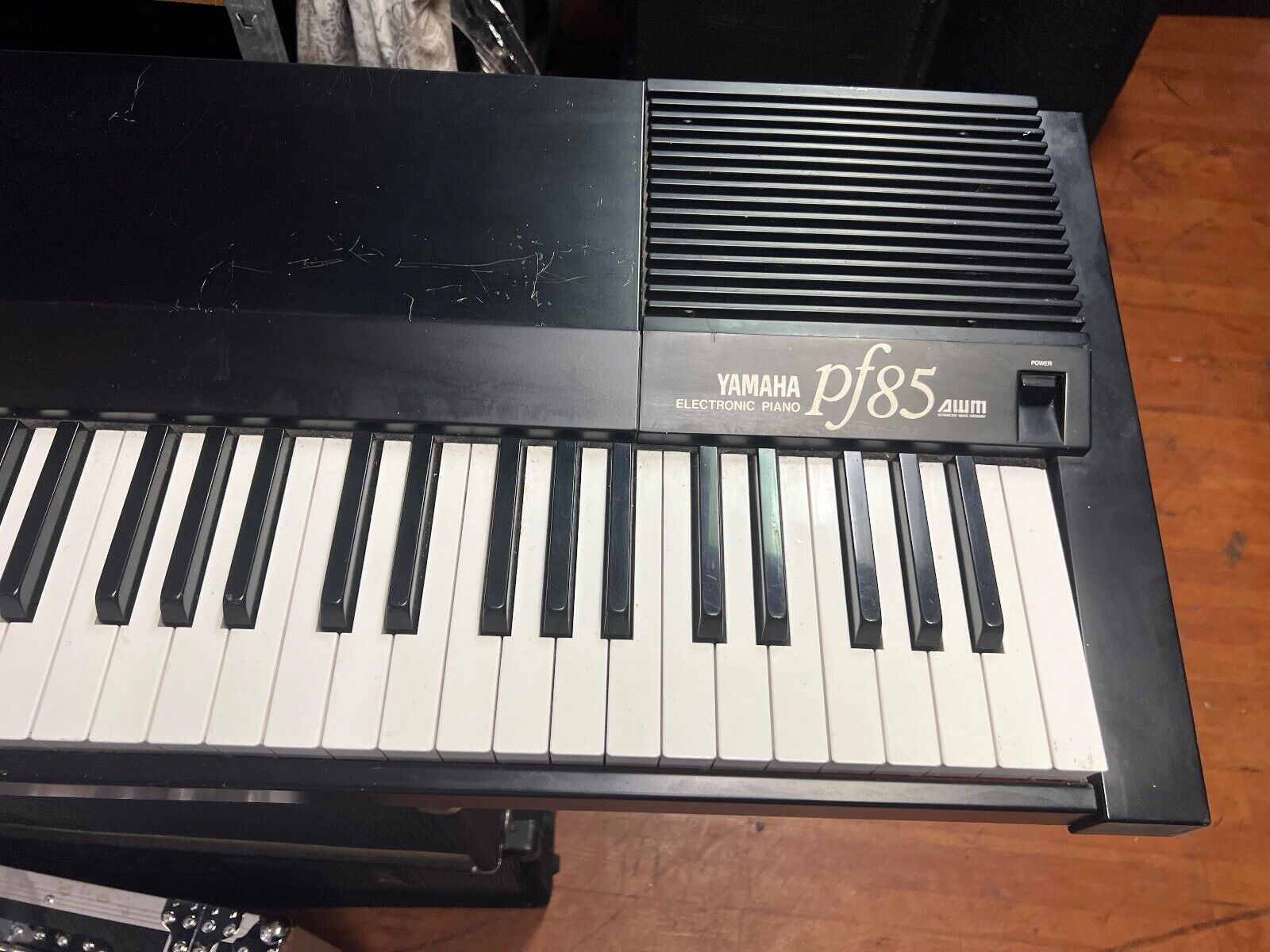 Yamaha PF-85 88 Semi Weighted Key Electric Piano *SEE Yamaha PF-85 88 Semi Weighted Key Electric Piano *SEE