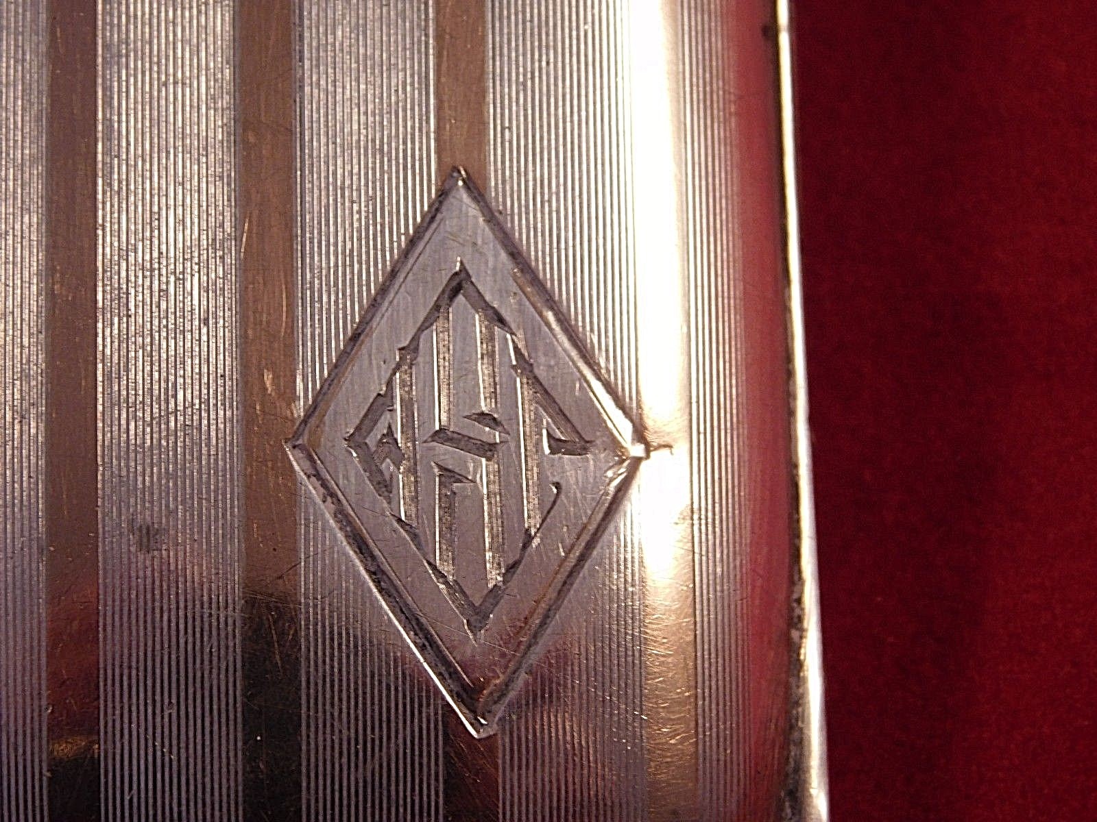 ANTIQUE SCHMITZ, MOORE & CO STERLING SILVER & 14K GOLD CIGARETTE CASE