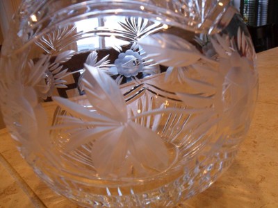 LRG CRYSTAL ROSE BOWL W/GRAY CUT GLASS ROSES/LEAVES/SWAGS 5 1/2 LBS EUC 1940's?