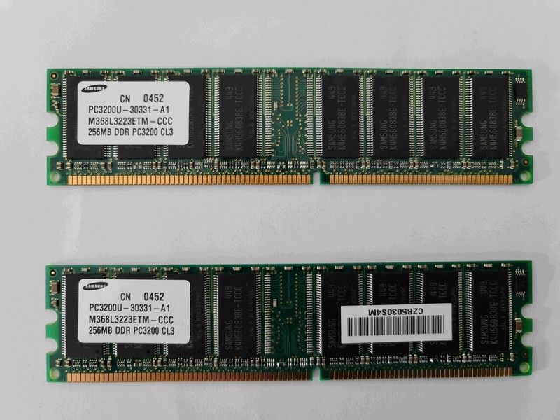 Ram Samsung 256 Mo Pc3200u-30331-A1   Cl3 M368l3223etm-Ccc