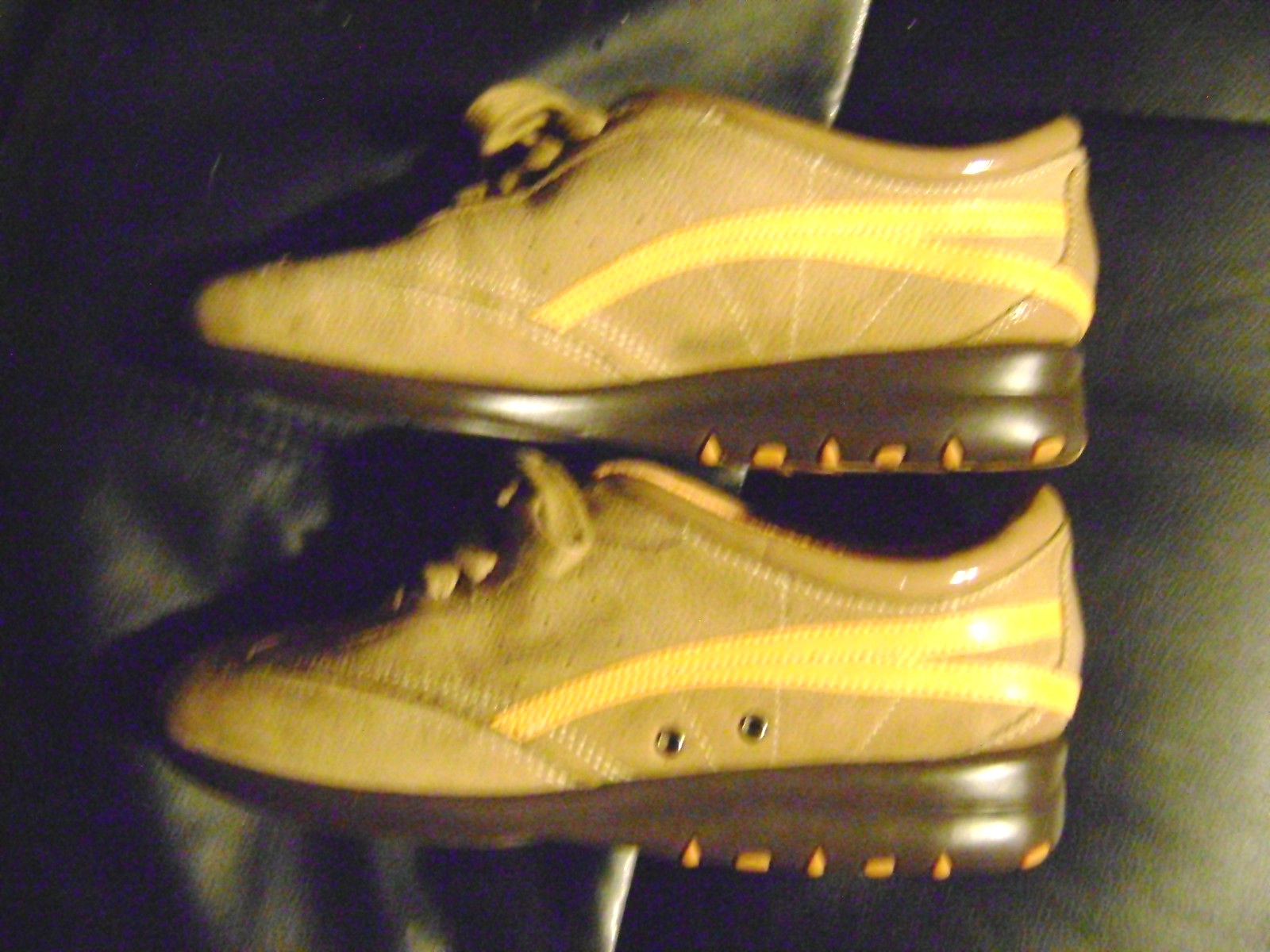 AEROSOLES TAN Air Cushion SPORT Womens SNEAKER 8M  GRAY Suede with  laces