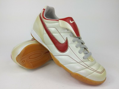 nike men's indoor soccer shoes