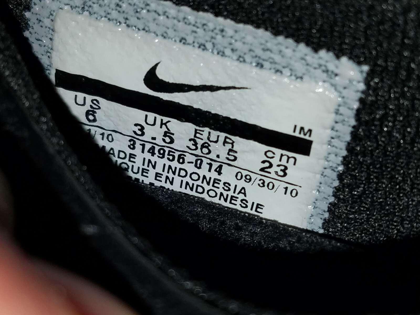 Women's Size US 6 UK 3.5 EUR 36.5 Nike Capri Shoes Black Pink 314956-014  USED : купить с доставкой из США, цена 4 510 руб - (114643033592)