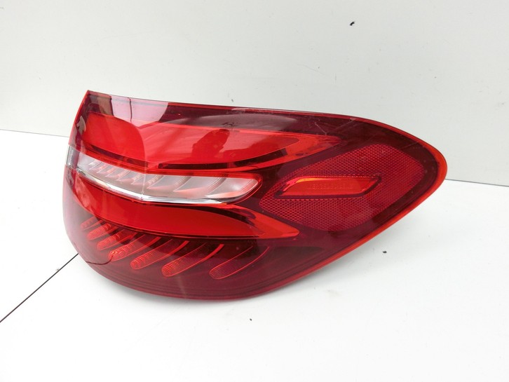 Mercedes X253 15-19 Kombi Rückleuchte Rücklicht Heckleuchte Rechts orig Mercedes X253 15-19 14.09.2015 A2539067400... Bild 4