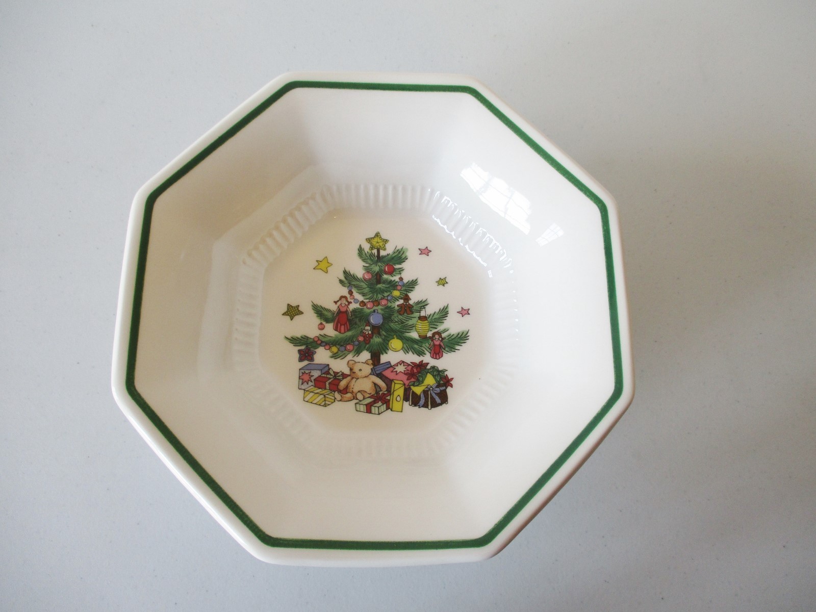 4 Nikko Christmastime All Purpose Bowls 6 3/4