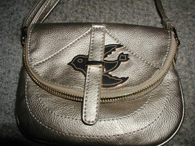 La Diva Crossbody Bag GOLD WITH BIRD DESIGN - Unique! EUC!