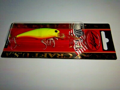 LUCKY CRAFT Bevy Shad 60SP / 00170254 / 2 1/2'' & 1/8 oz In Lime Shad Color