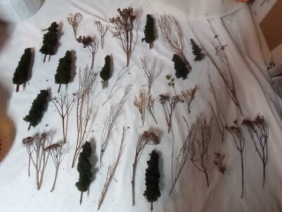 Ho Scale Model Trees Pine Trees Metal Trees 1:87 Trees. Fall Winter  Spring A
