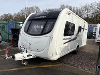 SWIFT CHALLENGER 530 - 4 BERTH CARAVAN WITH END WASHROOM + MOTORMOVER