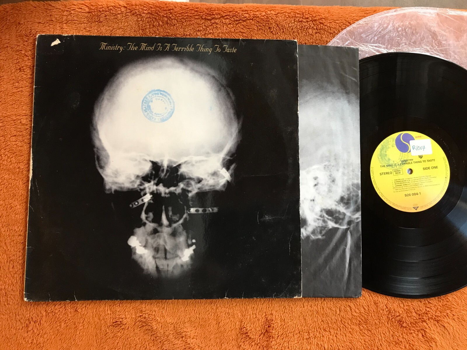 欧LP Ministry The Mind Is A Terrible Thing To Taste(180g) MOVLP993 Music On Vinyl /00260 Ministry – The Mind Is A Terrible Thing To Taste – Cassette
