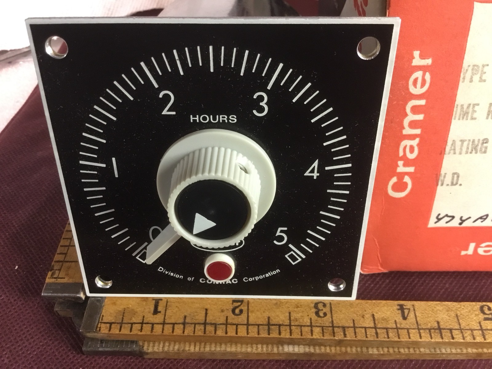 таймер сброса. таймер времени на 220 вольт. таймер сброса. внешний сторожевой таймер схема. сброс таймера фото.