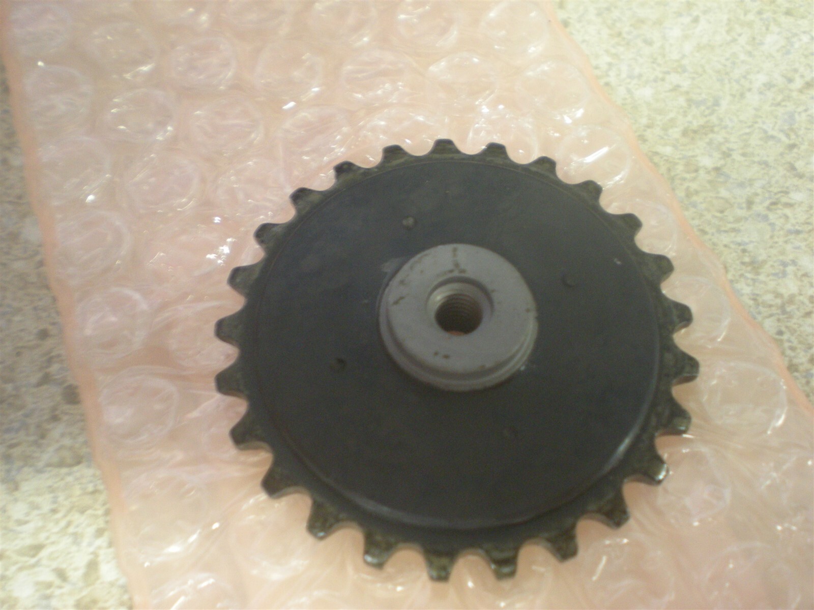 NOS OEM Honda Cam Chain Guide Sprocket (25T) 77-24 CT70 Z50