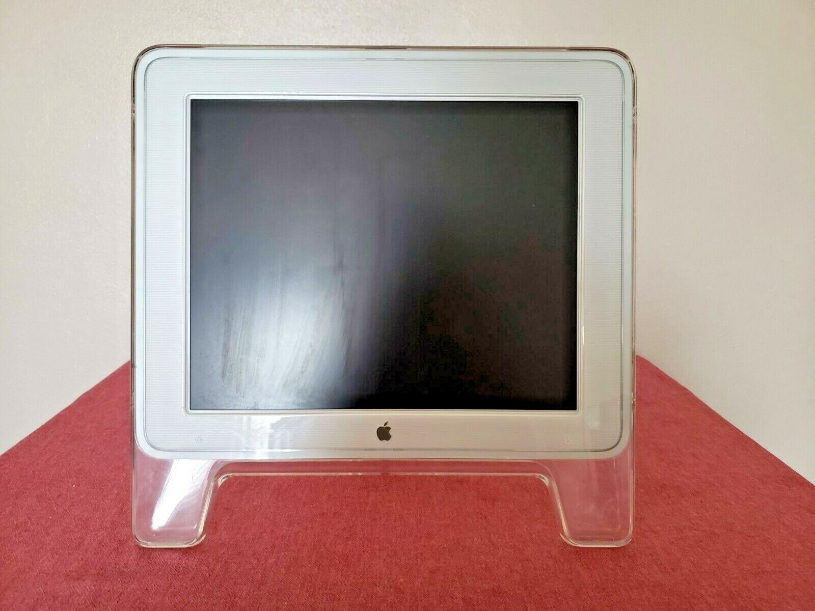 Apple 17\