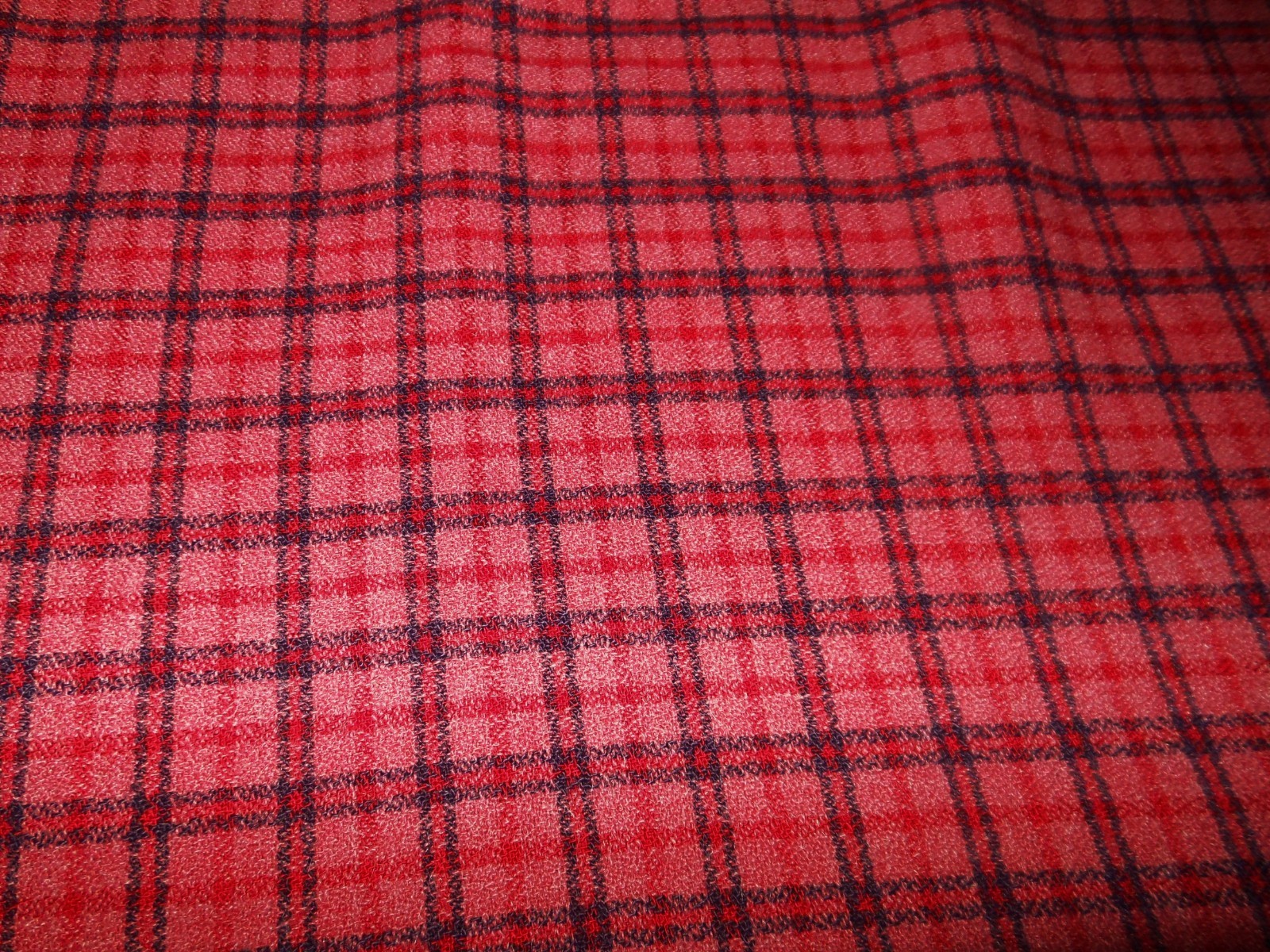 2.5+ Yds Vtg Cabin Double Woven Fabric Red Pink Blue Checker 94