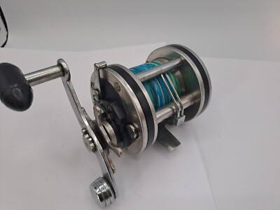Olympic Dolphin 360 LW-2 Vintage Multiplier Fishing Reel Japan の