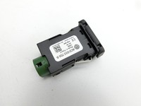 VW Caddy SA IV 15-20 USB AUX Buchse Anschluss VW Caddy SA IV 15-20 11.04.2019 6C0035726B gebraucht Vorschau 5