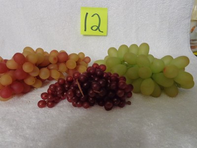 3pc LOT VINTAGE ARTIFICIAL FAKE FAUX FRUIT Grapes Rubber Grapevine Retro